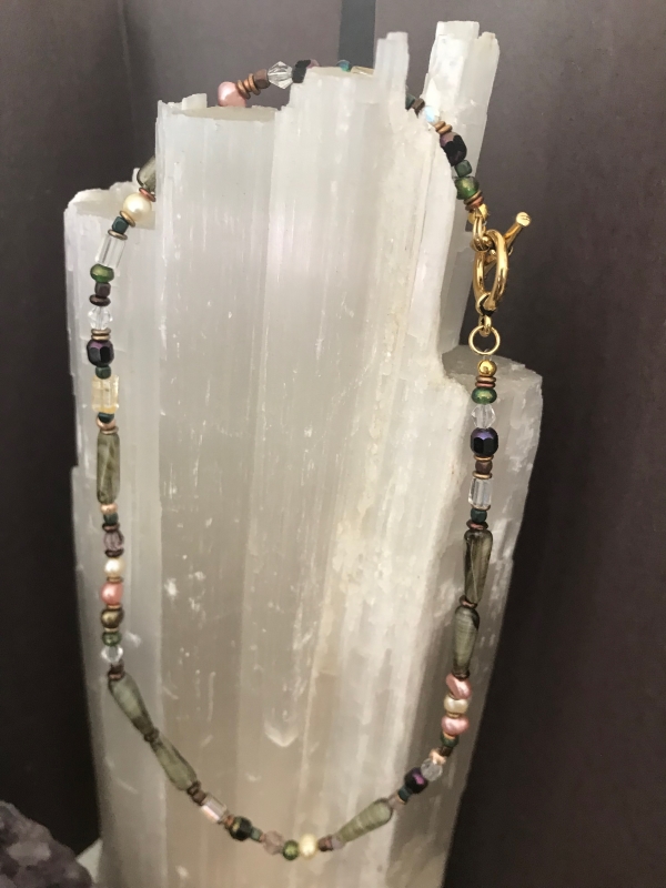 Vintage Cool -Necklace - Image 2